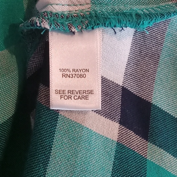 Cato Plaid Blouse in Green and Black - Picture 7 of 7